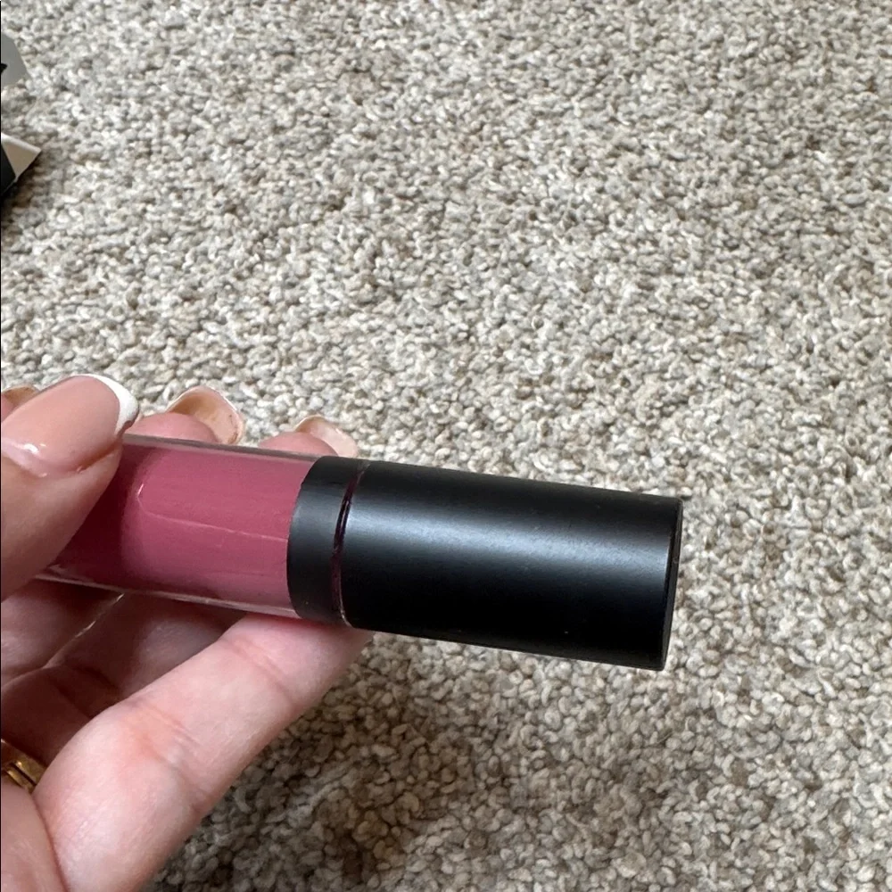 bareMinerals Gen Nude Buttercream Lip Gloss Heartbreaker Full Size NWT